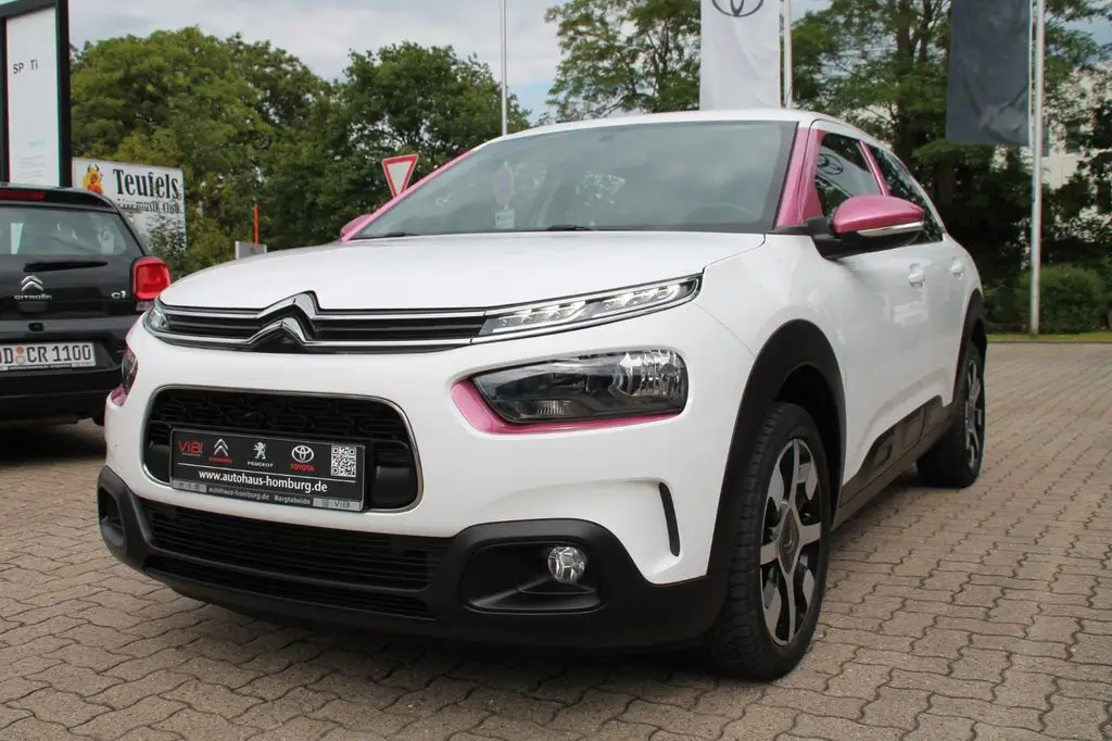 Photo 1 : Citroen C4 2018 Petrol