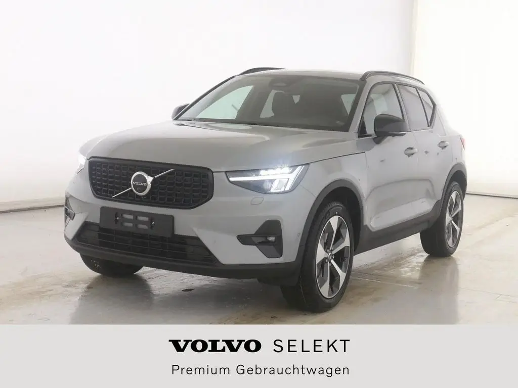 Photo 1 : Volvo Xc40 2024 Petrol