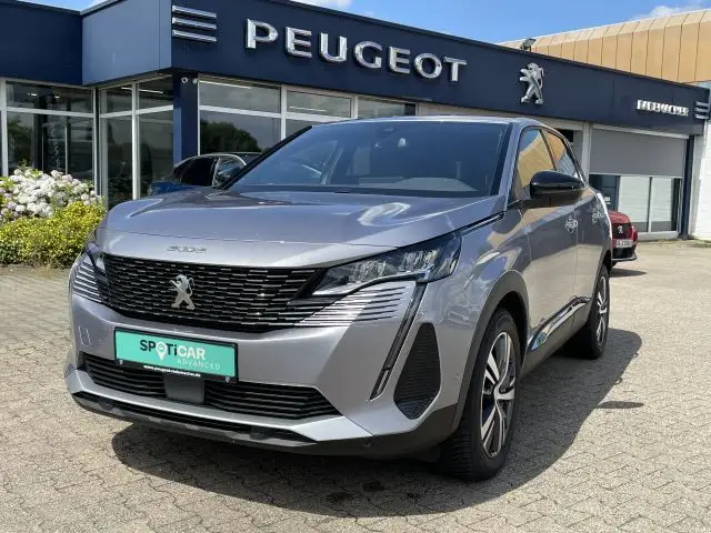 Photo 1 : Peugeot 3008 2023 Petrol