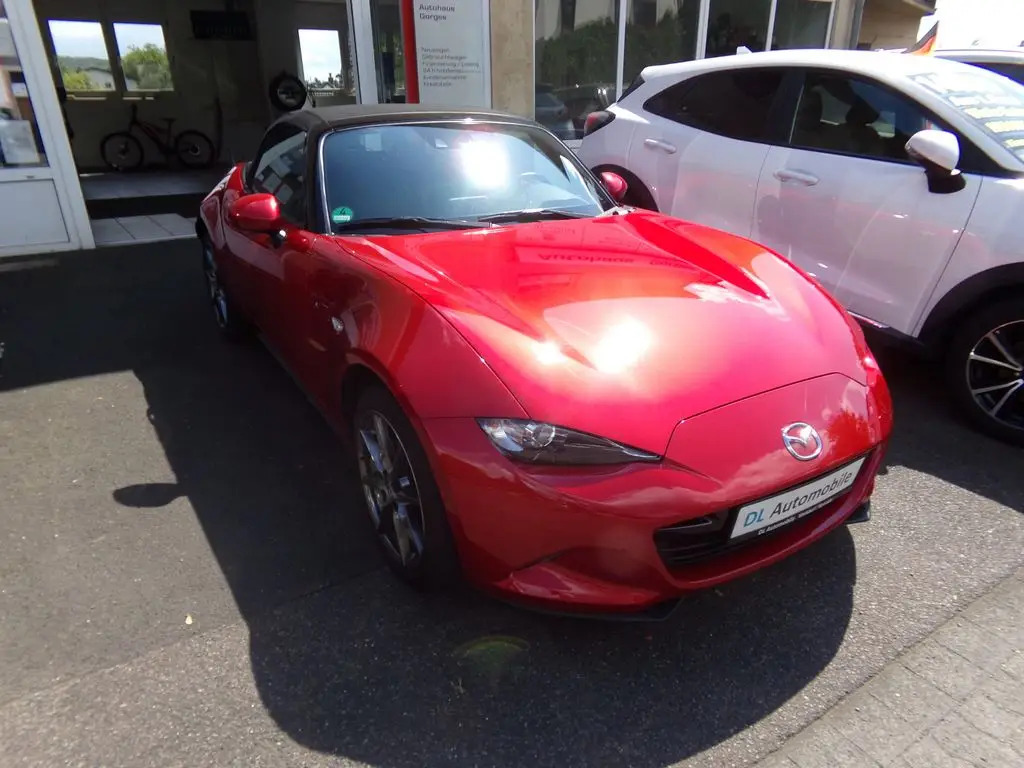 Photo 1 : Mazda Mx-5 2016 Petrol