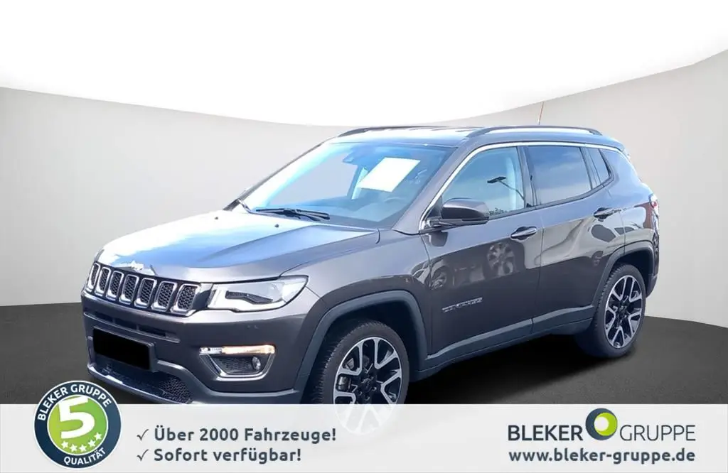 Photo 1 : Jeep Compass 2017 Petrol