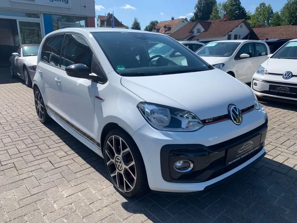 Photo 1 : Volkswagen Up! 2021 Petrol