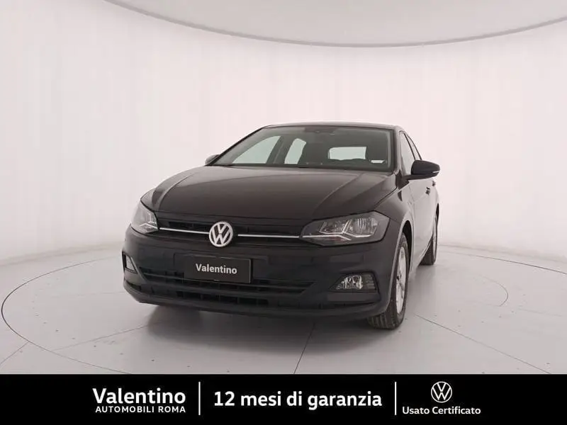 Photo 1 : Volkswagen Polo 2018 Petrol