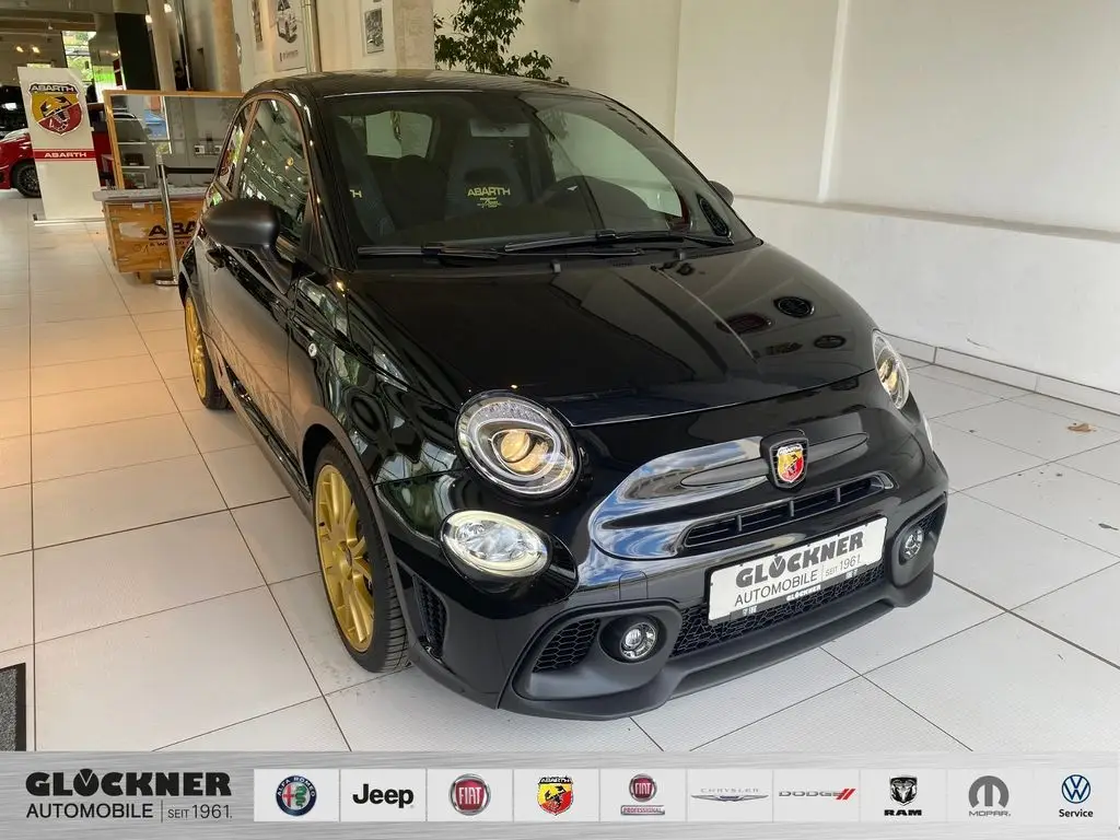 Photo 1 : Abarth 695 2024 Petrol