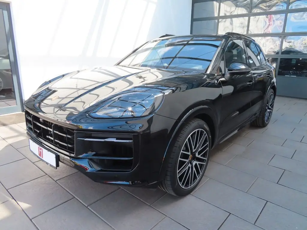 Photo 1 : Porsche Cayenne 2024 Petrol