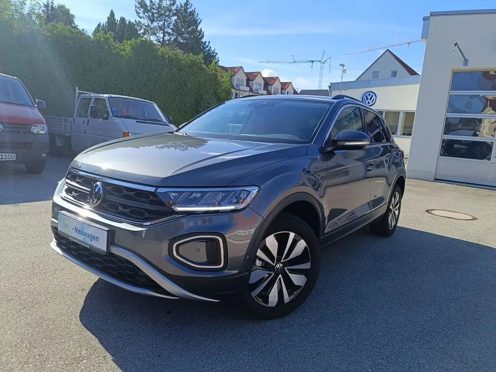 Photo 1 : Volkswagen T-roc 2024 Petrol