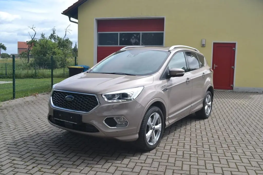 Photo 1 : Ford Kuga 2019 Essence