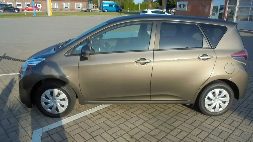 Photo 1 : Toyota Verso 2015 Petrol