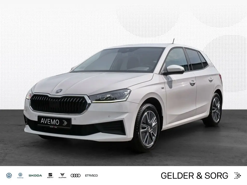 Photo 1 : Skoda Fabia 2023 Petrol