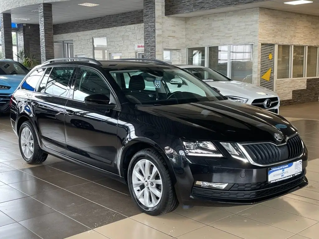 Photo 1 : Skoda Octavia 2020 Essence