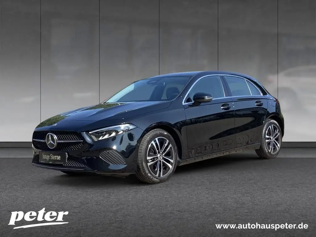 Photo 1 : Mercedes-benz Classe A 2023 Essence