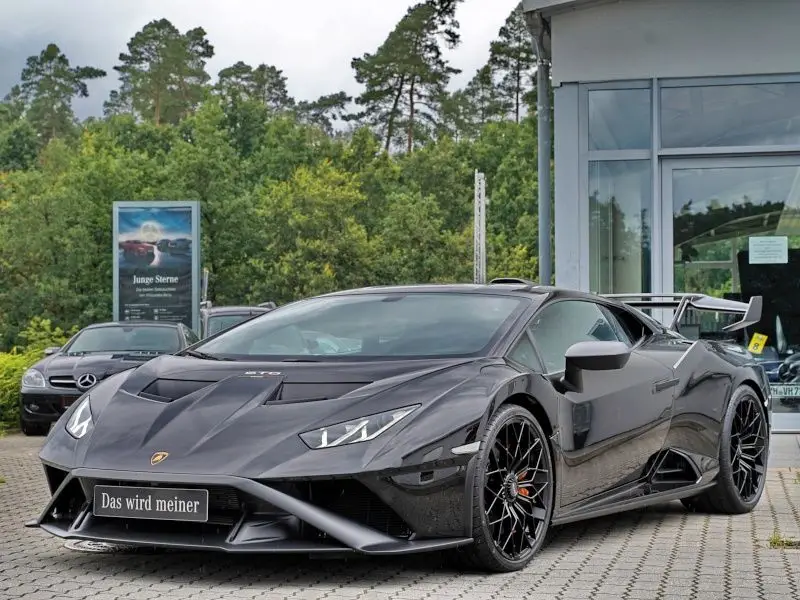 Photo 1 : Lamborghini Huracan 2024 Petrol