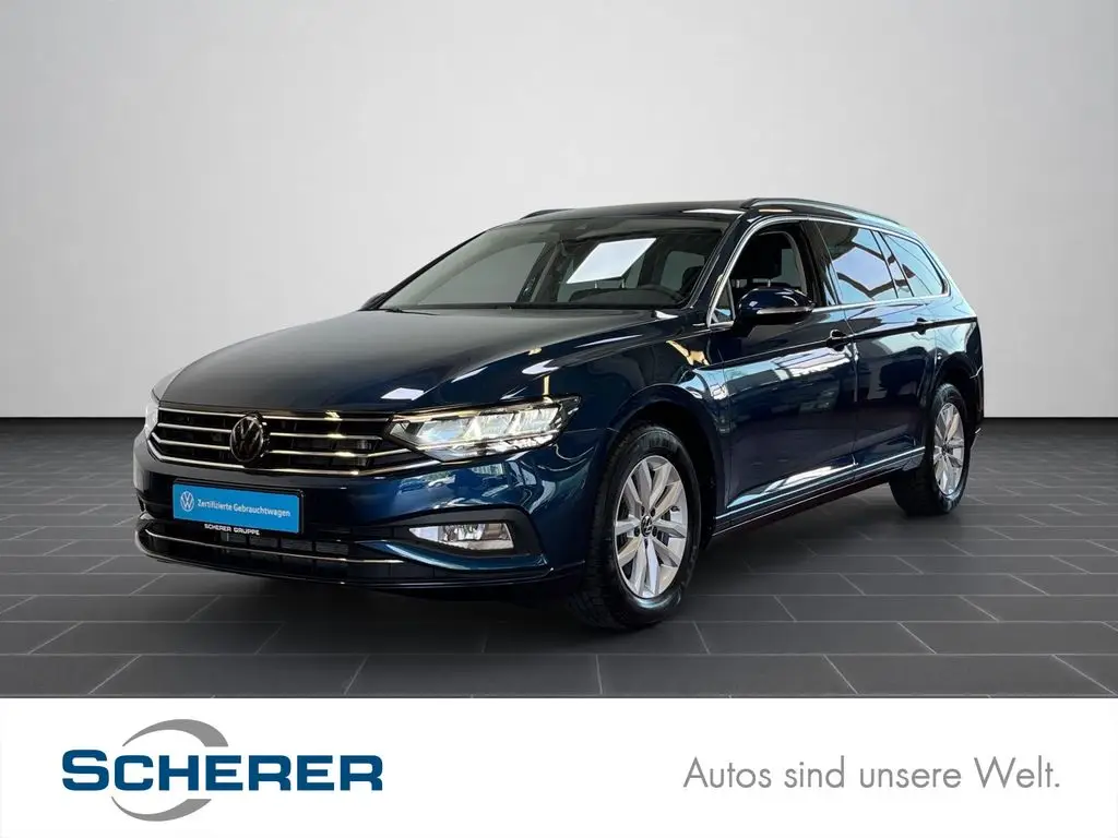 Photo 1 : Volkswagen Passat 2023 Petrol