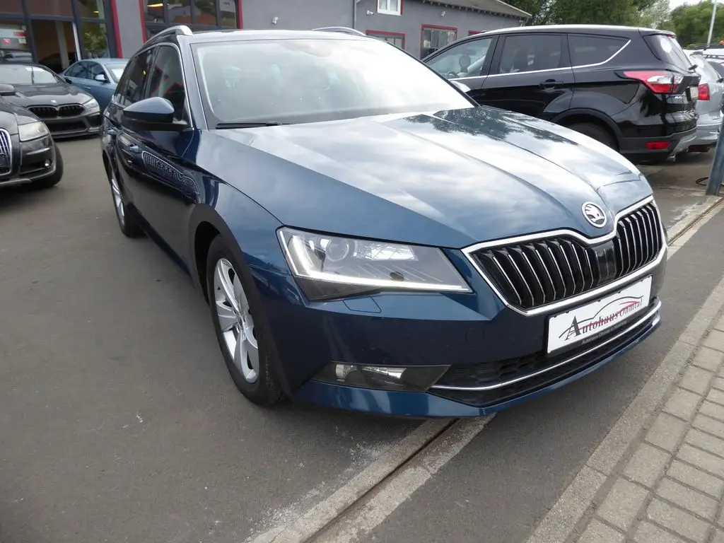 Photo 1 : Skoda Superb 2019 Diesel