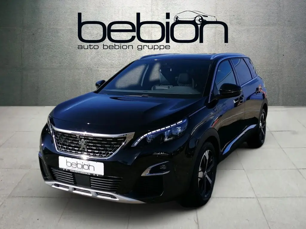 Photo 1 : Peugeot 5008 2020 Diesel