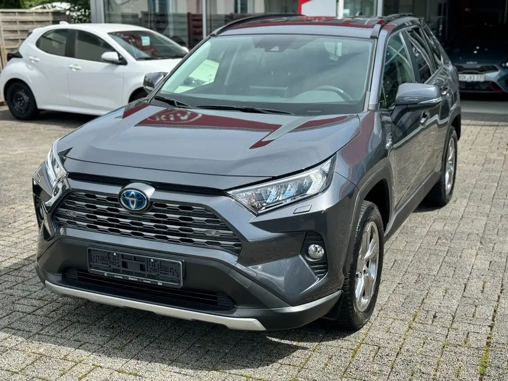 Photo 1 : Toyota Rav4 2021 Petrol