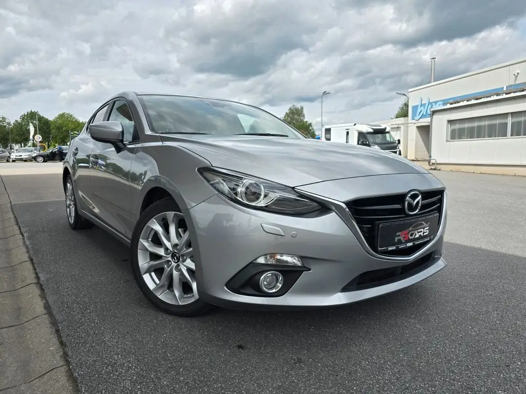 Photo 1 : Mazda 3 2016 Diesel