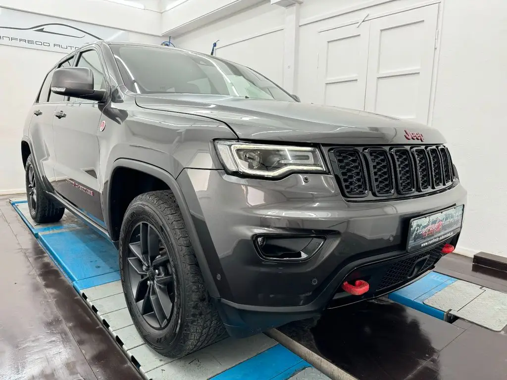 Photo 1 : Jeep Grand Cherokee 2021 Essence