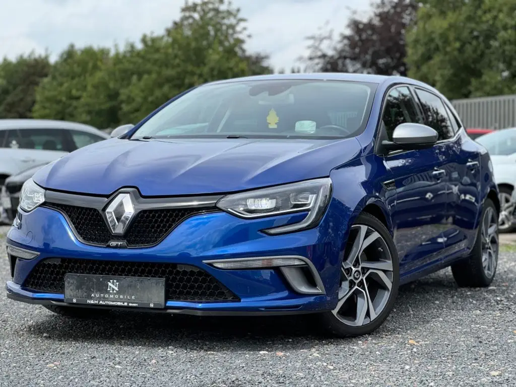 Photo 1 : Renault Megane 2017 Essence