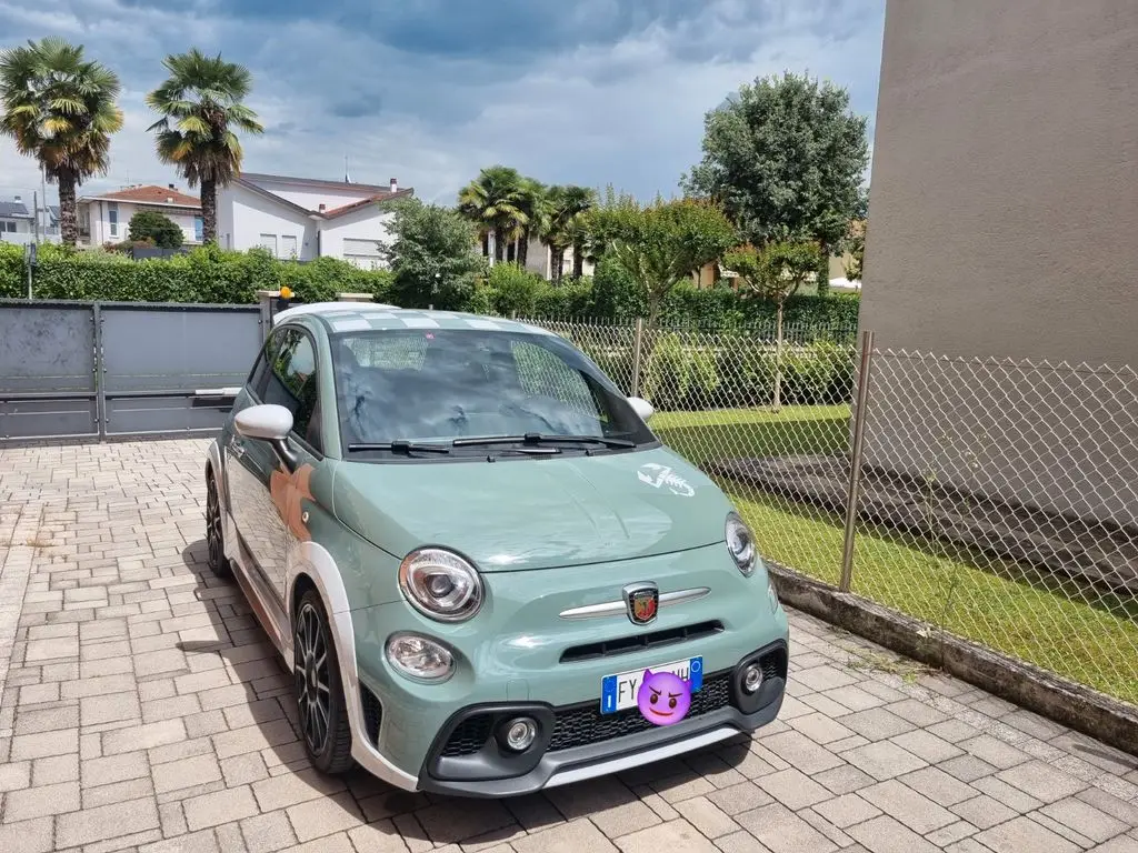 Photo 1 : Abarth 695 2019 Essence