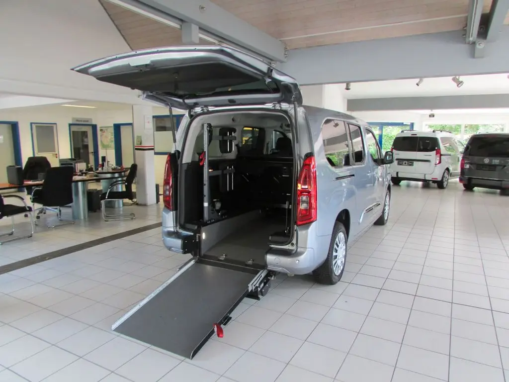 Photo 1 : Toyota Proace 2023 Diesel