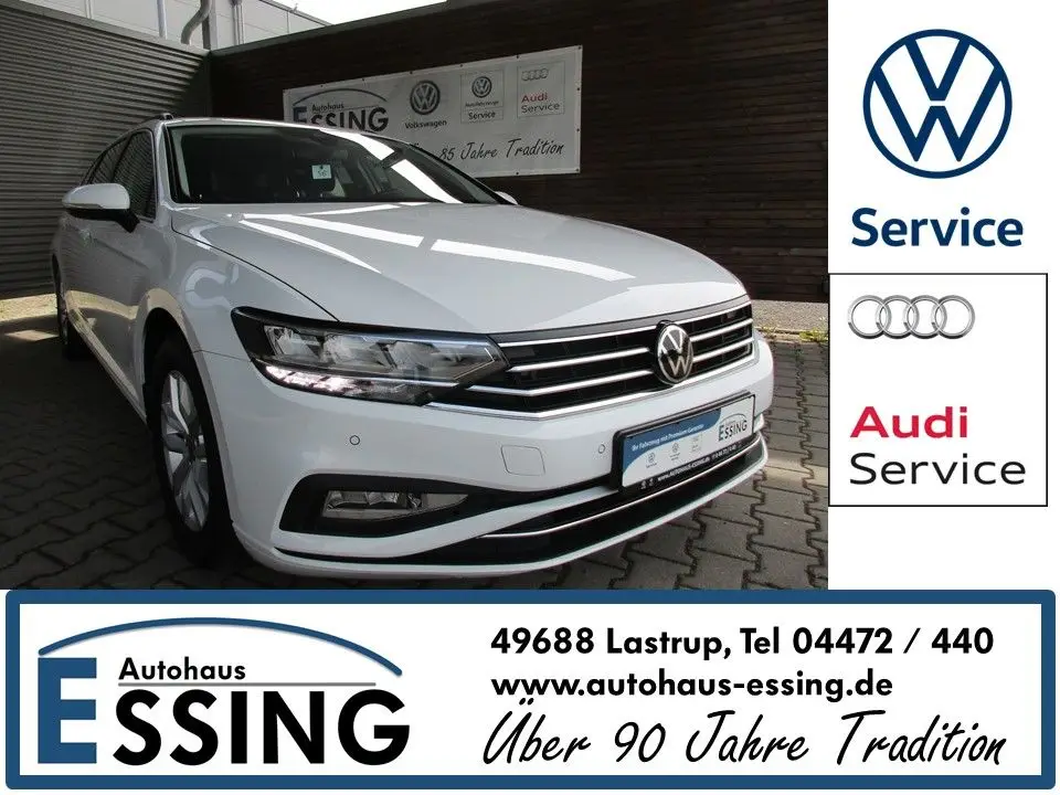 Photo 1 : Volkswagen Passat 2021 Petrol