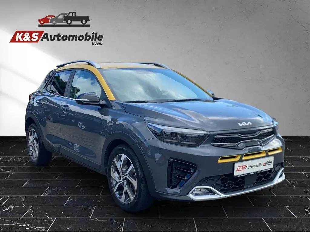 Photo 1 : Kia Stonic 2022 Essence