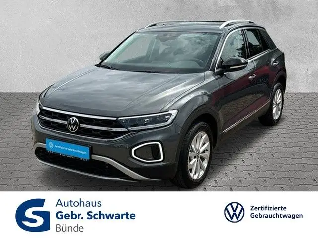 Photo 1 : Volkswagen T-roc 2024 Petrol