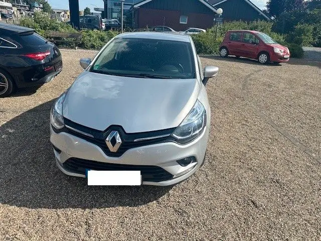 Photo 1 : Renault Clio 2017 Petrol