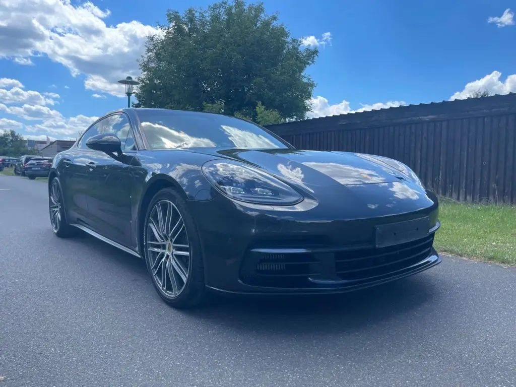 Photo 1 : Porsche Panamera 2016 Petrol