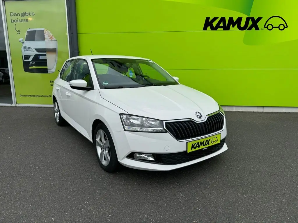 Photo 1 : Skoda Fabia 2021 Essence