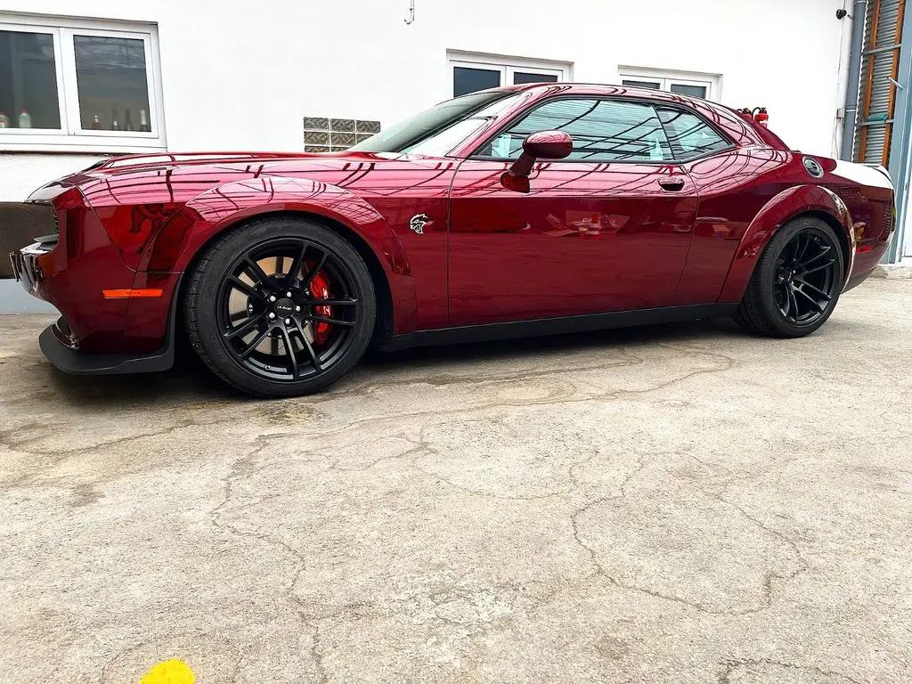 Photo 1 : Dodge Challenger 2023 Petrol