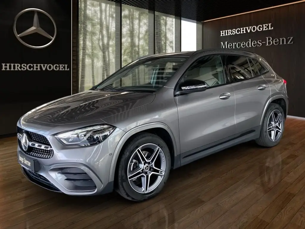 Photo 1 : Mercedes-benz Classe Gla 2023 Petrol