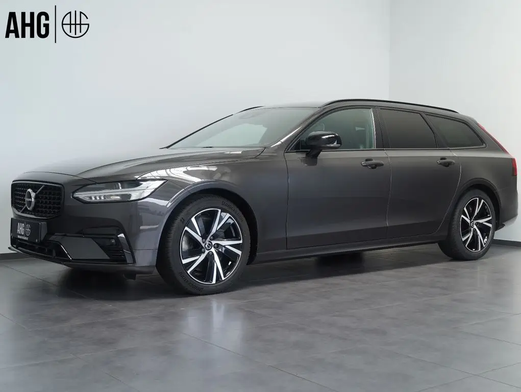 Photo 1 : Volvo V90 2021 Petrol