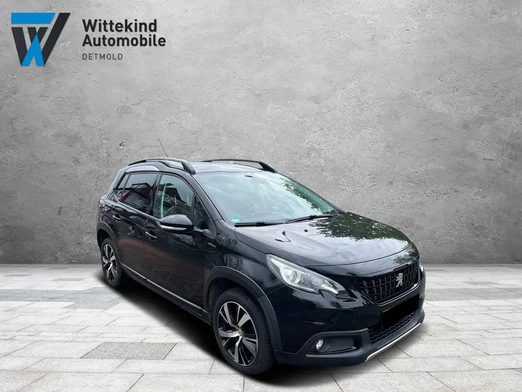 Photo 1 : Peugeot 2008 2016 Petrol