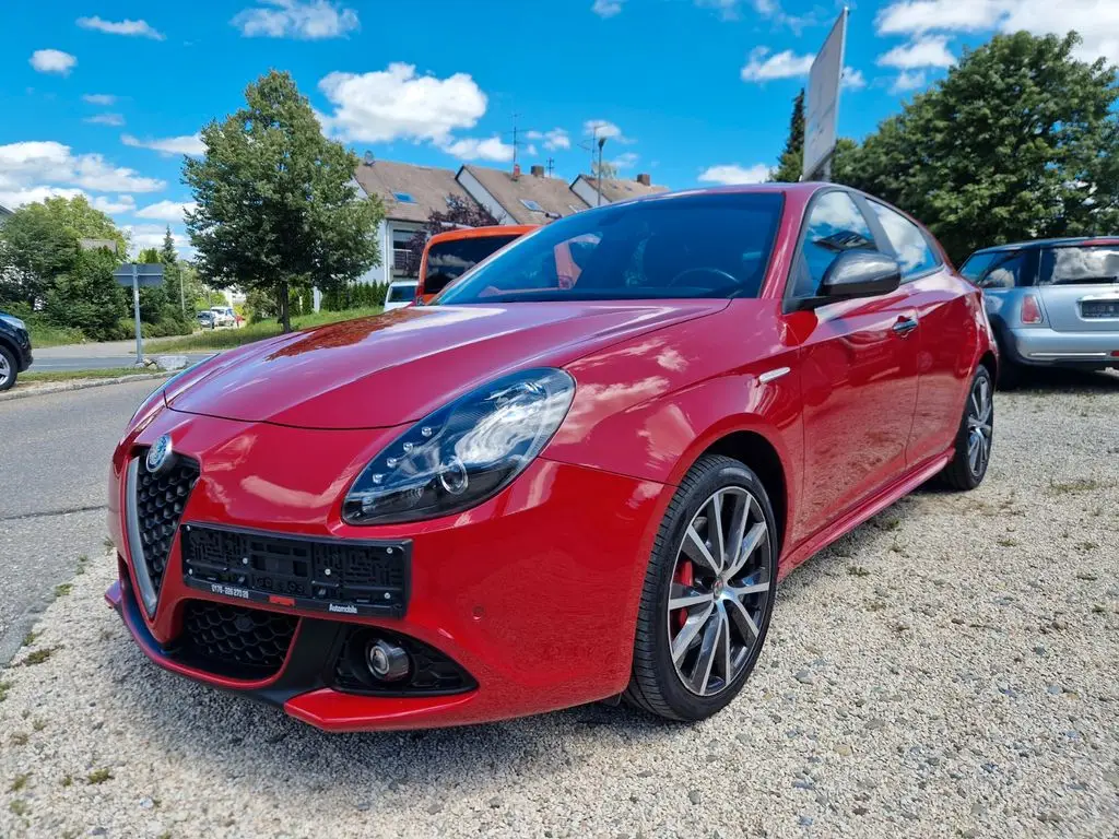 Photo 1 : Alfa Romeo Giulietta 2016 Petrol