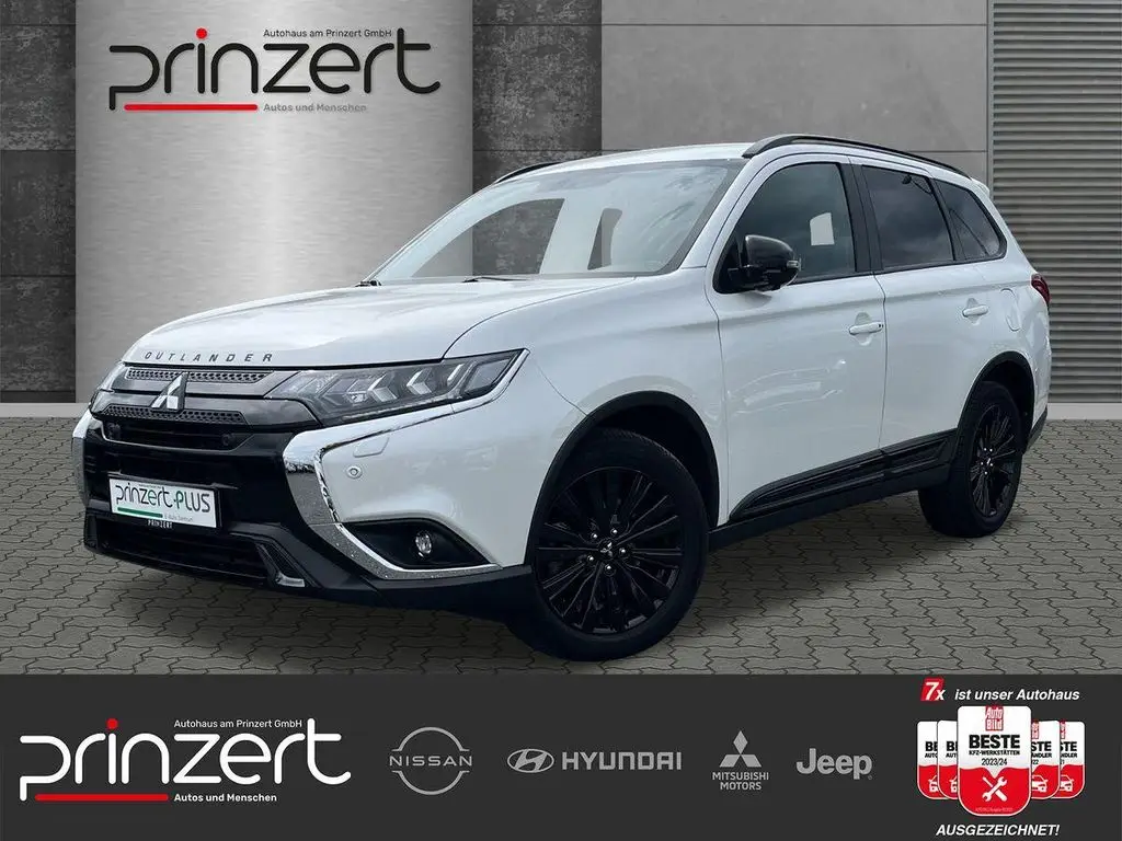 Photo 1 : Mitsubishi Outlander 2021 Essence