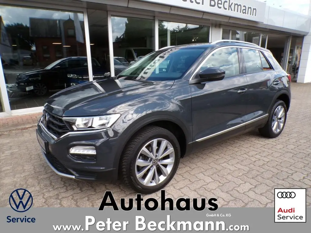 Photo 1 : Volkswagen T-roc 2021 Essence