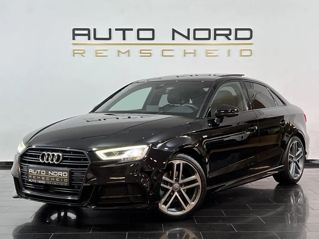 Photo 1 : Audi A3 2019 Petrol