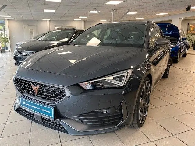 Photo 1 : Cupra Leon 2023 Petrol