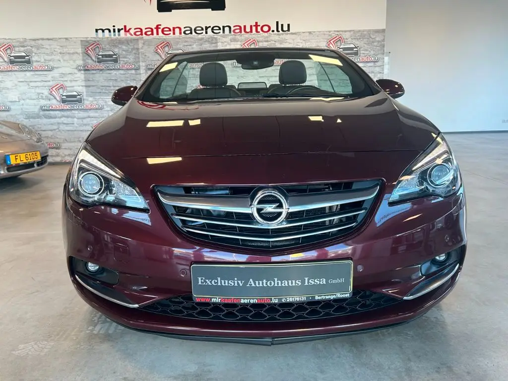 Photo 1 : Opel Cascada 2015 Petrol