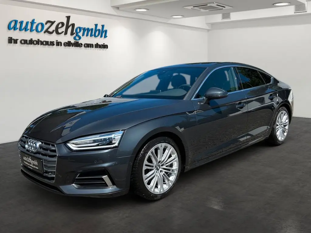 Photo 1 : Audi A5 2018 Essence