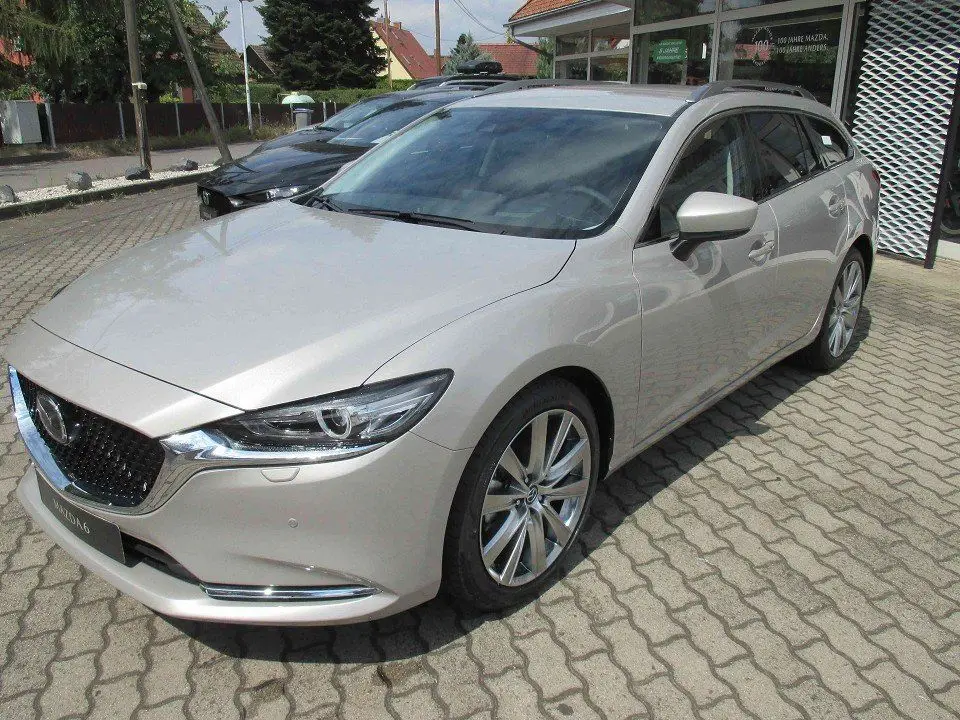 Photo 1 : Mazda 6 2024 Essence