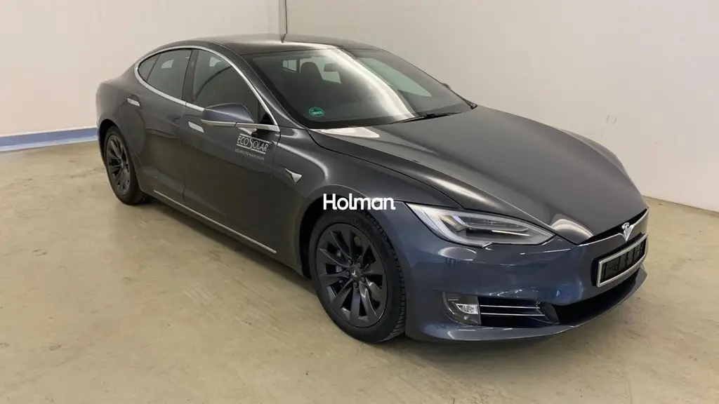 Photo 1 : Tesla Model S 2019 Non renseigné