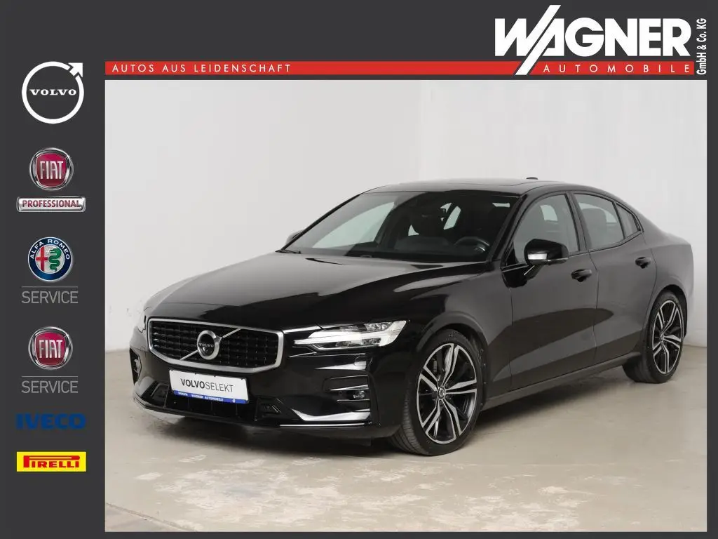 Photo 1 : Volvo S60 2021 Petrol