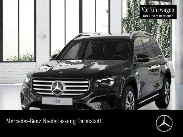 Photo 1 : Mercedes-benz Classe Glb 2024 Petrol