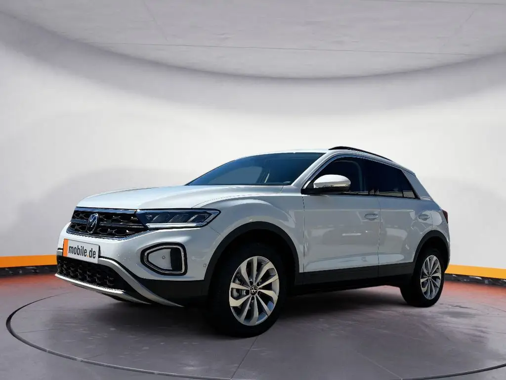 Photo 1 : Volkswagen T-roc 2024 Petrol