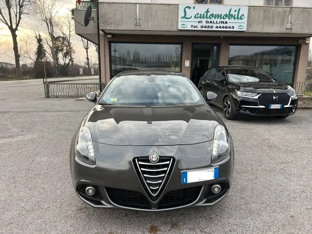 Photo 1 : Alfa Romeo Giulietta 2014 Petrol