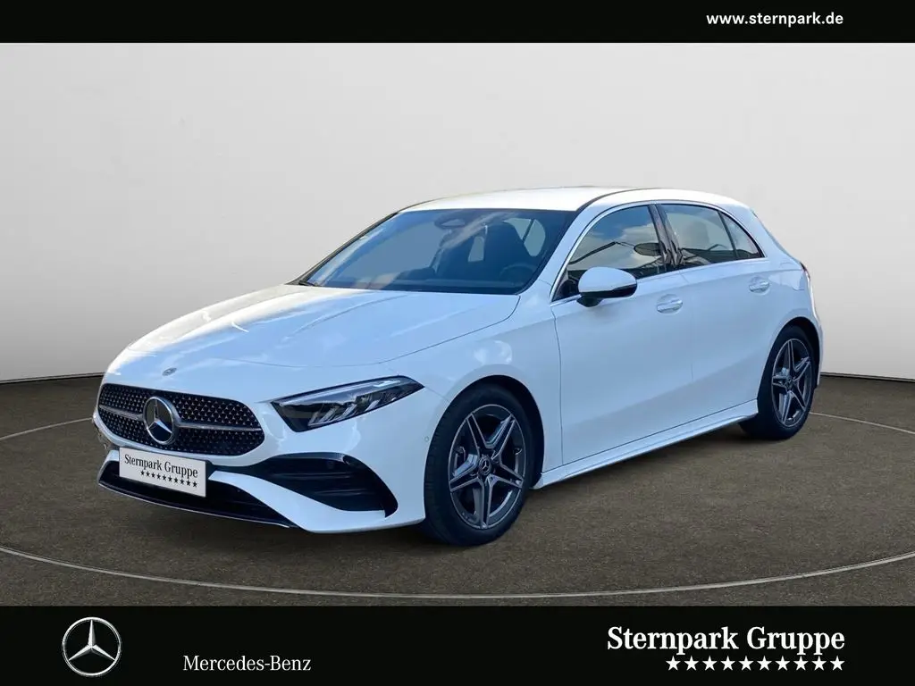 Photo 1 : Mercedes-benz Classe A 2023 Essence