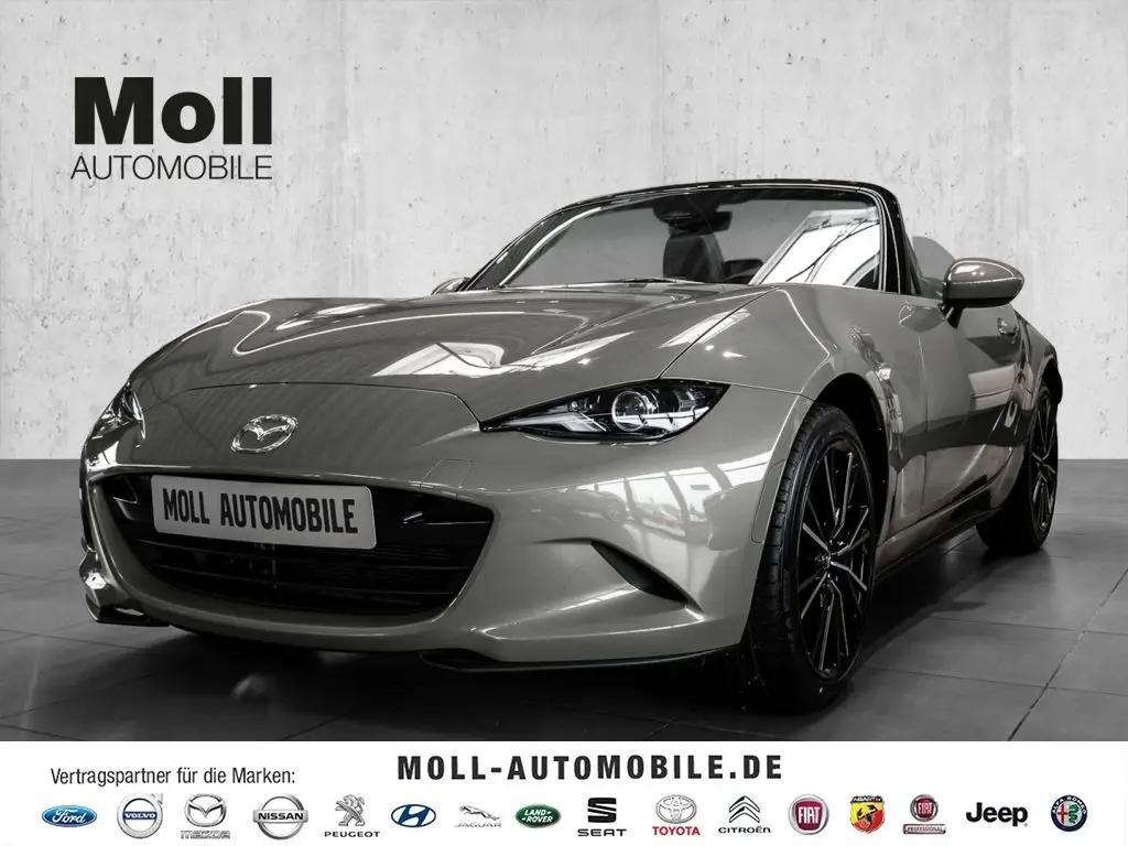 Photo 1 : Mazda Mx-5 2024 Essence